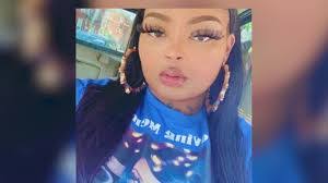 Vanessa Parham's Instagram, Twitter & Facebook