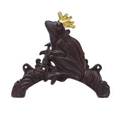 4.5 out of 5 stars. Amazon Com Sungmor Heavy Duty Cast Iron Garden Hose Holder Wall Mounted Hose Rack Decorative Frog Hose Hanger Antiq Garden Hose Holder Hose Holder Garden Hose