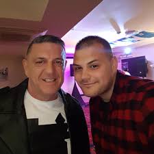 To connect with carlton leach, join facebook today. Me And The Lovey Carlton Ricky Roo Rickidiniho Old Page Facebook