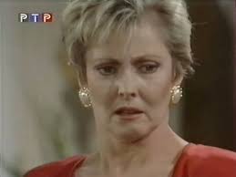 July 3, 1991: #Sophia (Judith McConnell) see #Suzanne (Marcy Walker) from a  distance and thinks she has a hallucination by recognising #Eden.