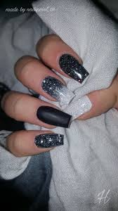 Black And White Nageldesign Rosa Schwarze Nagel Mit Glitzer Weisse Nageldesigns