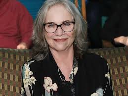 Fundraiser by Sandra Steele : Mona's Legacy and Family need your help.