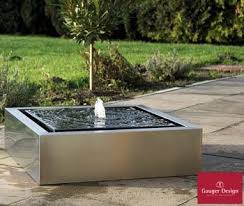 Gartenbrunnen Edelstahl Von Gauger Design Gartenbrunnen Gartenbrunnen Edelstahl Wasserspiel Garten
