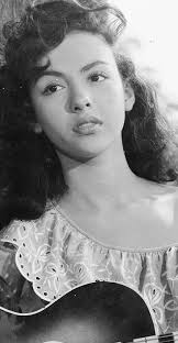 She was born rosita dolores alverío in the hospital in humacao, puerto rico on december 11, 1931 (but raised in nearby, smaller juncos, which had no hospital), to seamstress rosa maría (marcano) and farmer francisco josé paco. Rita Moreno 1950 Rita Moreno Vintage Hollywood Stars Vintage Glamour