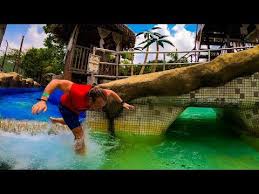 Waterslide Fail Wet World Shah Alam Waterpark Malaysia Youtube In 2020 Water Park World Shah Alam