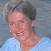 Dee Rowley's Instagram, Twitter & Facebook