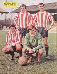 july 1968 brentford players alan hawley peter gelson john richardson and gordon phillips at griffin park brentford griffin park goalkeeper