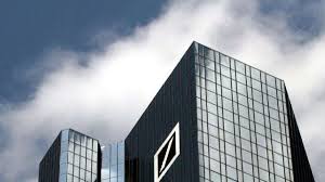 Zur bearbeitung solltest du microsoft word oder open office installiert haben. Deutsche Bank Sammelt Mehr Geld Ein Wirtschaft