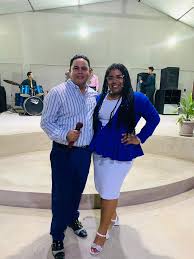 Mas vosotros sois linaje...