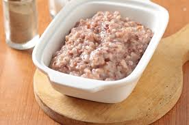 Pilihan lain untuk membuat makanan bayi 10 bulan agar cepat gemuk adalah oatmeal. Ini Dia Daftar Makanan Bayi 1 12 Bulan Blog Birds Bees