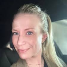 Anne Bean (@anne_annebean)