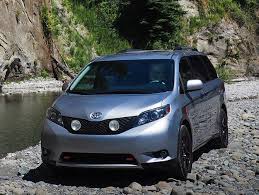 Toyota's sienna minivan remains barely changed since it's introduction in 2011, minor details excepted. Siennatrd S 2013 Toyota Sienna Le Awd With 255 55r18 Continental Terraincontact A T Tires On 18x8 Wheels Toyota Sienna Awd Toyota