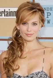Of course, you can just braid her hair, and it will be beautiful, but if you add to the normal weaving a few strokes, the hair instantly mutate and become much more expressive. Top 9 Side Swept Wedding Hairstyles Styles At Life
