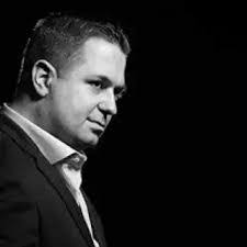 Raymond Nassif's Instagram, Twitter & Facebook