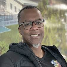 Omar James's Instagram, Twitter & Facebook