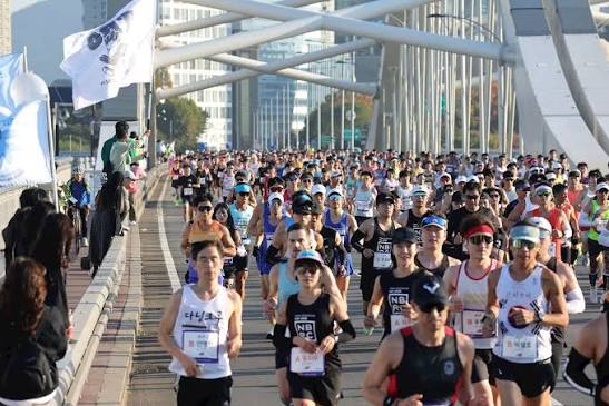 🏃&zwj;♂️ SEOUL MARATHON TRỞ LẠI - GIẢI CHẠY DANH GI&Aacute; NHẤT CH&Acirc;U &Aacute; 🔥 ✨ Mỗi m&ugrave;a  xu&acirc;n, Seoul lại trở th&agrave;nh điểm hẹn của những đ&ocirc;i ch&acirc;n đam m&ecirc; tốc độ