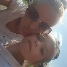 Stream Natalie Thornton music