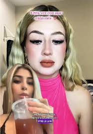 Valeria Shopping Queen