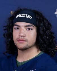 Dylan Meredith's Instagram, Twitter & Facebook