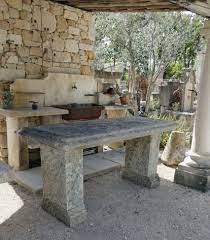 table de jardin rectangulaire en pierre ancienne par alain bidal materiaux anciens en provence table de jardin mobilier jardin materiaux anciens