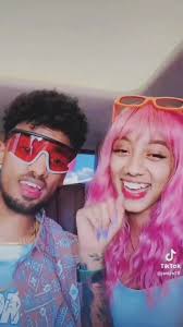 Janiy and Jon Daniel Live