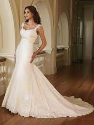 Wedding Dresses For Brides Under 5 Feet Tall Google Search Wedding Dresses Scoop Neck Wedding Dress Mon Cheri Wedding Dresses