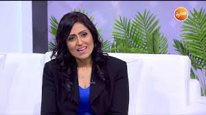 لقاء مع الرسامة والفنانة التشكيلية سلوى نور الدين هي وبس youtube