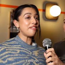 👀Here's what happens when Michelle lands