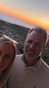 Kevin and I arrived to snow in Orange Beach last night, had a delicious  dinner at Latitude in Perdido Beach Resort, (met the Birmingham crew that  runs the place!) and are ready to dig in to our vision ...