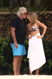 Das wichtigste in kürze schöne frauen sind flavio briatore verfallen. Nach 9 Jahren Ehe Aus Bei Heidi Klums Ex Flavio Briatore Promiflash De