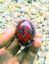 Pesona Keindahan Batu Akik Pirus Merah
