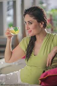 Biography Education Boyfriend Dating Personalprofile Family Career Kareena Kapoor Indian Actress Pics Indian Bollywood Actress