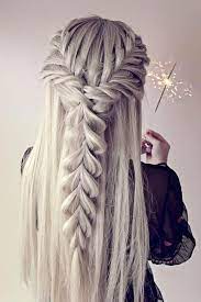 Heart Braid Tutorial For Valentine S Day Just Follow This Link And You Will Find More Inspiration For Ev Long White Hair Valentine S Day Hairstyles Hair Styles