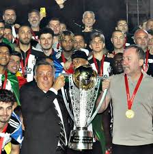 300.000 beşiktaş aşıgını bir arada buluşturmak. Sampiyon Besiktas Home Facebook