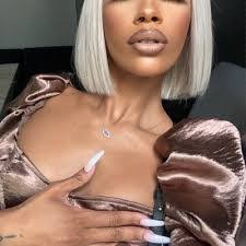 Alexis Brantley's Instagram, Twitter & Facebook