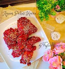Diracik dengan rempah rempah tradisional yang super lezat ! Resepi Ayam Pedas Korea Sedap Yang Disukai Ramai