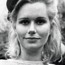 Diana Kellerman's Instagram, Twitter & Facebook