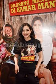 Suasana Gala Premier Film Dilarang Menyanyi Di Kamar Mandi Tabloidbintang Com