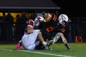 The East District football all-star team is selected for 2022