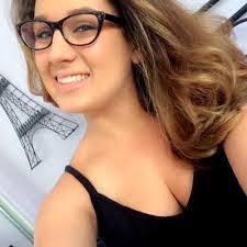 Danielle Damron's Instagram, Twitter & Facebook