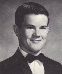 Coach Wayne Huling  [http://chattanooga-east-chapel.tributes.com/dignitymemorial/obituary/Richard-Wayne-Huling-103463804]