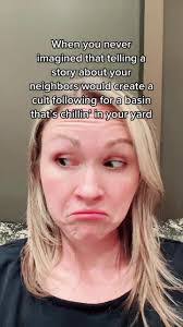 Samantha Dampier's Instagram, Twitter & Facebook