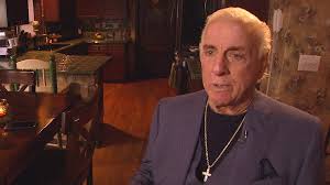 Ric flair marries longtime love wendy barlow: Wrestling Great Ric Flair Talks About Health Scare Alcohol Addiction