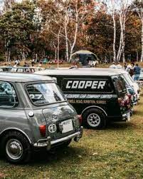 classic mini おしゃれまとめの人気アイデア pinterest curtis creative ltd mini classic mini small cars