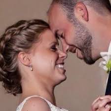 Melissa Robidoux (@mlrobidoux)