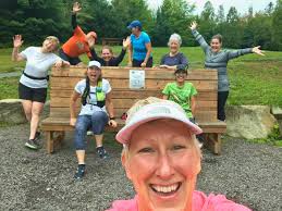 Course, Plein-air & Cie crée des entraînements dynamiques et amusants afin  de regrouper les participants. 🙌 👉 s'exercer, avec un partenaire ou en  groupe, présente plusieurs avantages, à commencer par la motivation.