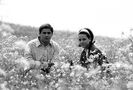 Die besten bücher bei amazon.de. Football Photos On Twitter Gerd Muller And Wife Uschi 1967 Http T Co Cv8t91kcov
