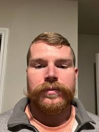 Excuse me, who can recommend me a good hairdresser and barber to fix my  mustache and goatee and also a hair trim in the Ghajnsielem or Victoria  area, thank you very much