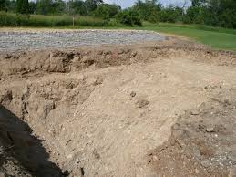 Every morning at 8 o'clock sharp that pool will measure 10 by 60 feet. Building A Vinyl Liner Pool On Rock Penguin Pools
