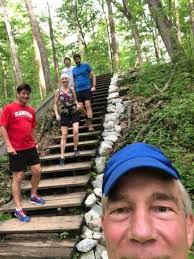 That person can run 100 miles?': How ultramarathon running thrives in  Indiana